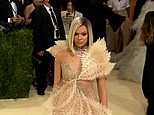 Singer and actress Hailee Steinfeld shows off stunning blonde bob at Met Gala