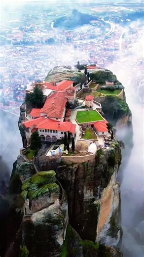 Meteora | Greece’s Monasteries in the Sky