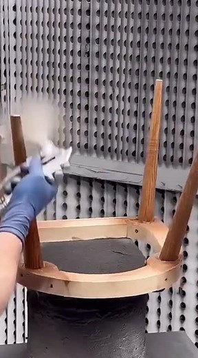 This is the process of giving color to a chair using a spray machine
