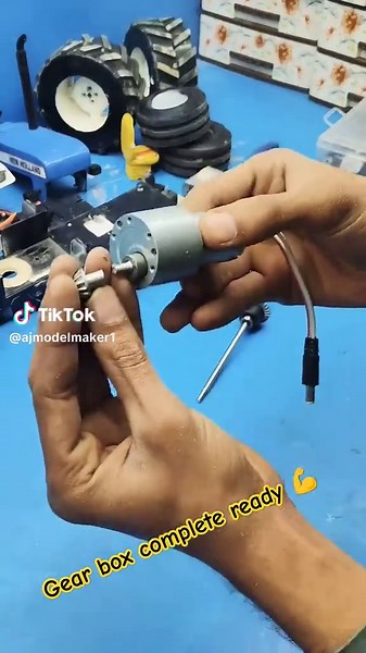 Gear Box Fitting in RC Tractor Explained