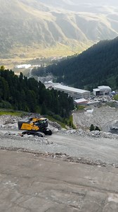 308K views · 2.9K reactions | 90-tonne Volvo EC950F makes its grand entrance in the Tyrolean Alps, set to power the Kühtai 2 hydroelectric project that will supply over 200 million kWh of renewable energy annually to the Austrian grid. ️ #VolvoCE #Vovloce_emea #ascendum #Kühtai #excavator | Volvo Construction Equipment - Europe, Middle East and Africa | Facebook
