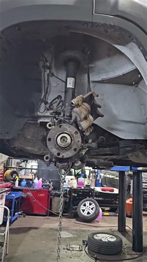 Promaster front wheel hub bearing replacement.. #automechanic