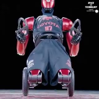 Toyota unveiled its basketball-playing robot CUE7, designed to catch and shoot with high accuracy.Instead of being preprogrammed, it learns shooting through AI and real experience.Using reinforcement learning, its performance improves over time with training.
