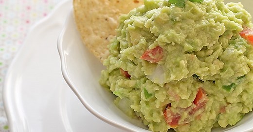 Cómo hacer guacamole casero (receta FÁCIL) - PequeRecetas