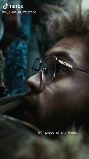 Into the Wild (2007) #intothewild #emilehirsch #christophermccandless #movie #movies #film #quote #quotes #moviescenes #moviescene #moviequote #moviequotes #movielines #movienerd #filmphotography #cinephile #cinematography