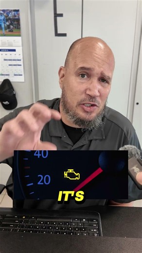 What warning light should make you pull over IMMEDIATELY? 🛑