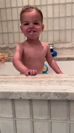 wont eat dinner but does shit like this #bubbles