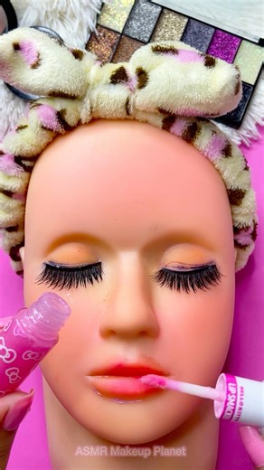 ASMR Makeup Planet Mannequin Skincare Sounds Video No talking hello kitty