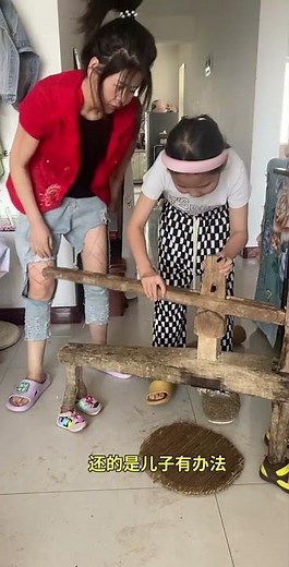 The funny daily life of a humorous mother and son in the countryside#RuralLife #Drama #Viral #ShortV