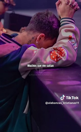 Alabanzas cristianas: Ector El Father - Dios es fiel
