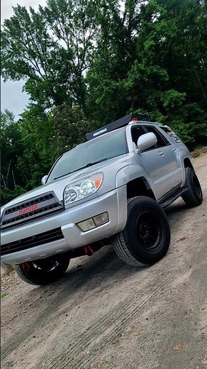 4th Gen 4Runner Gets Lock Baja Wheels