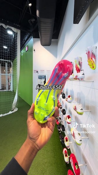 Best Soccer Boots for Left Wingers: Top Picks