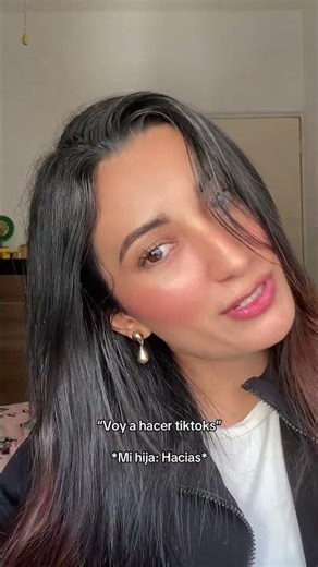 Unos segundos y se había agarrado el shampoo, ay nooo 😩 #humor
