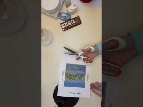 Full size Hershey bar wrapper