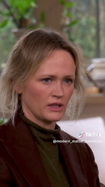 ✨ Elevate your space with the soulful touch of @pierceandward’s exclusive hardware line with Modern Matter!🪲 From striking door knockers to unique soap dish and shelf brackets, each piece channels boho-glam vibes with a nod to Egyptian and Art Deco motifs. 🐈‍⬛ Burnished brass and unlacquered brass paired with rich betel nut and pine wood accents, these designs infuse any room with character and charm. In stock and ready to ship. Shop with the link in our bio.