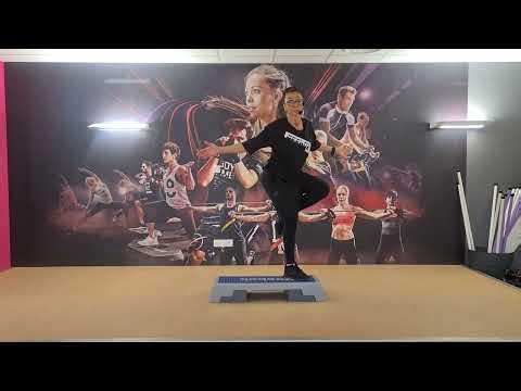 Les Pas de Base en Step par Sarida