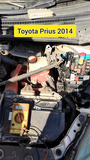 How To Troubleshoot A No-Crank No-Start -Toyota Prius #automobile #shorts #toyota #reels | Car Tips Tv