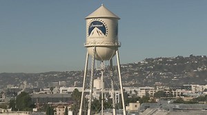 Netflix drops bid for Warner Bros., paving way for Paramount deal