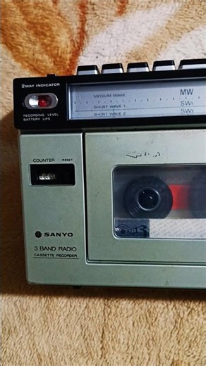 my favourite 2in1 portable stereo Sanyo MR-1700HN Model cassette old song player#shortsviral#song