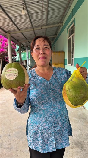 Mở bán dừa sáp Trà Vinh giá 99.000