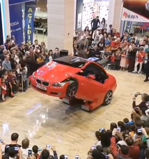 #Turkish Engineering Company #Letrons made a real-life #Transformer from #BMW car #bmwlife #turkey Letrons | The Public Purview