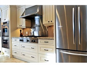 Protect, sparkle, and shine your stainless appliances and more! It's so easy to fall in love <3 #MaidService #StainlessSteel | Speed Cleaning | Facebook