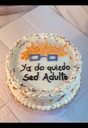 Cake Rugrats de 2KG😍🤩 Siempre amamos poder endulzar sus días especiales💞 #maracay #dulces #pasteleria #tortaspersonalizadas #tortasdecoradas #tortarugrats #rugrats #torta #fyp #chocolates