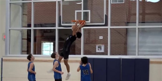 Hawkins boys basketball makes program history, one win from state semifinals