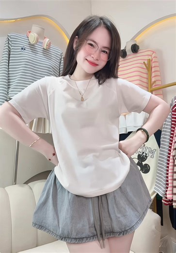 Áo thun babytee trơn xinh xỉu tại Hương Trầm Shop