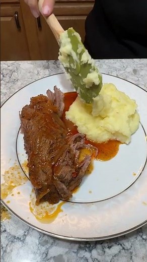 "Step-by-Step Baked Brisket | Easy, Juicy, and Flavorful Recipe"