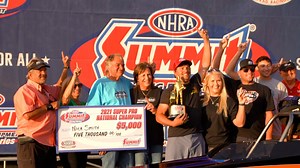 The road to the 2022 Summit National Championship begins at your home track, and goes through Firebird Raceway in Biose for the Northwest Division Bracket Finals before the best gather at The Strip at Las Vegas Motor Speedway to crown the National Champion. Last year our own Derrick Jackson bested everyone to become the 2021 Sportsman ET World Champion. Where are you racing this year? | NHRA Northwest Division 6