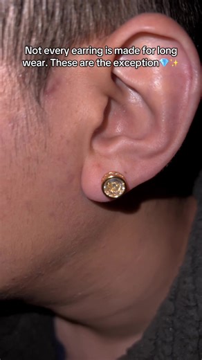 Comfort you can actually feel💎✨#earringsformen #jewelry #hypoallergenicearrings #waterproofjewelry #earrings