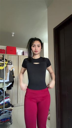 MJ Encabo (@encabomj17)’s video of tik tok dance