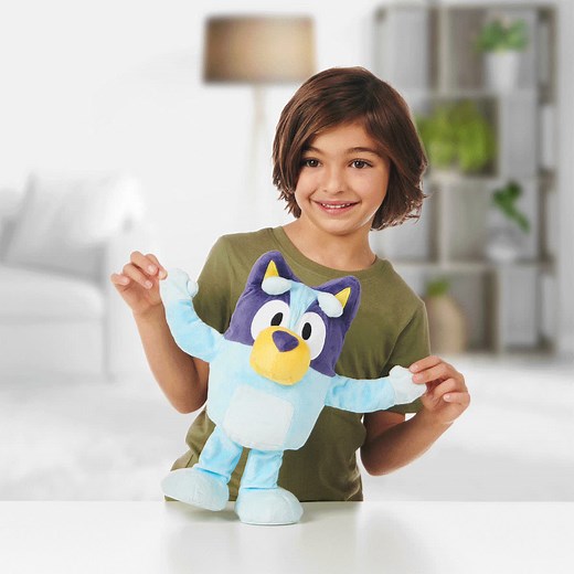 Dance & Play Bluey - an interactive Plush toy with 55 phrases! Dance and sing along with Bluey to 4 different songs. | Bluey
