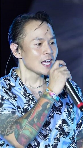 Bùng Nổ Sân Khấu – BINZ & TIẾN LUẬT Làm Mới Ca Khúc Trữ Tình Nghe Cực Cuốn! #binz #tienluat #shorts