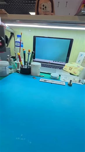 Remember you enterprise 记得你电脑店 on Instagram: "第一视角带你体验修理工的日常，苹果电脑，进水，不开机，屏幕 维修 #电脑维修"