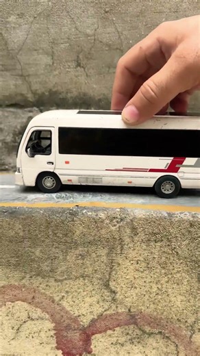High scale diecast model Toyota bus #car #youtubeshorts #shorts