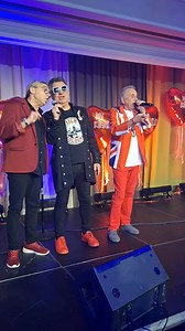 Veedel - mit Micky und Erry. Eine der unzähligen, wunderbaren Bläck Fööss Hymnen... 🎶 | Linus Entertainer