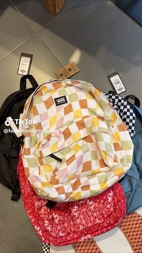 Diseños clásicos de mochilas VANS para el regreso a clase
