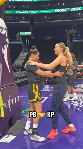😂 Paige Bueckers & Kelsey Plum pregame | Dallas Wings WNBA women's basketball #shorts #short #wnba