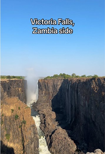Discover Victoria Falls: A Zambia Adventure