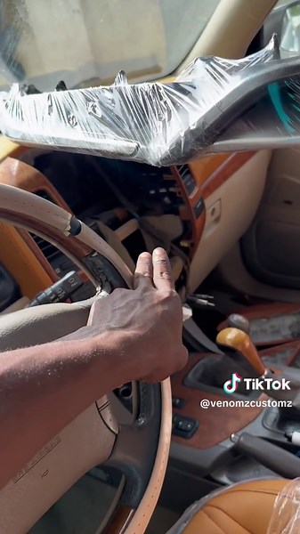 We are done with the 2003 Lexus GX470 that came in for a Toyota Prado upgrade. Car fine die. Pla watch to d end 🙌 #venomzcustomz #explorepage #lagos #nigeria #tiktok #viralpost #mechaniclife #mechaniclife #mechanicsoftiktok #viral #viralvideos #restore #jdm #jdmcarsoftiktok #jdmlife #toyota #lexus #lexus_lx570 #prado #upgrade #facelift