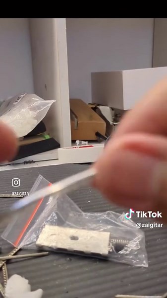 fret nickel from fender japan vs fret stainless imported from japan #fretguitar #fretwire #buzzing #refret #guitar