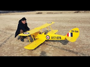 RC DH.82 GIANT SCALE BY DWhobby TIGER MOTH【航模像真机】超大双翼飞机 , 虎蛾汽油机飞行视频