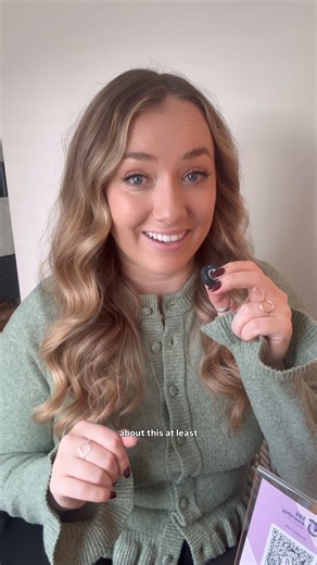 SSV SmartPay on Instagram: "Still paying high fees and waiting days for your money? Most business owners lose 1.6% per transaction and then wait days for their money to arrive. For small businesses, that delay isn’t just annoying - it hurts cash flow. Business owner Grace (@soaringbirdsocial) explains why faster, fairer payments matter and how SSV SmartPay is changing the way businesses get paid. ✅ Fees just 0.5% on payments over £50 ✅ Money lands instantly in your bank ✅ No cards, no hidden fee