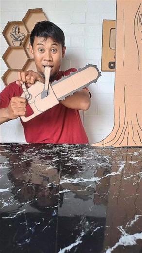 cut down the cardboard tree but the tree fell down, but Ai #funnycardboard #comedycardboard