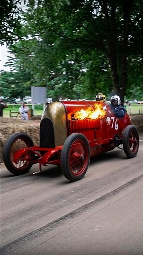 The 115-year-old flamethrowing 28.4 liter Fiat S76 sound😳#prewar #beast #fiat #goodwood