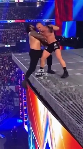 Greatest suplex of Roman reigns to brock lesnar #wwe #romanreigns #brocklesnar #usa #wweusa