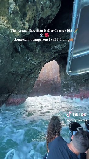 Hawaiian Roller Coaster Adventure in Kauai