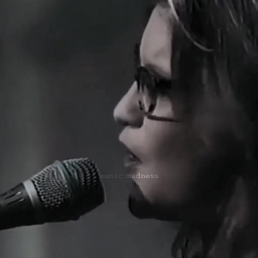 182K views · 13K reactions | Lisa Loeb - Stay | Music Madness | Facebook